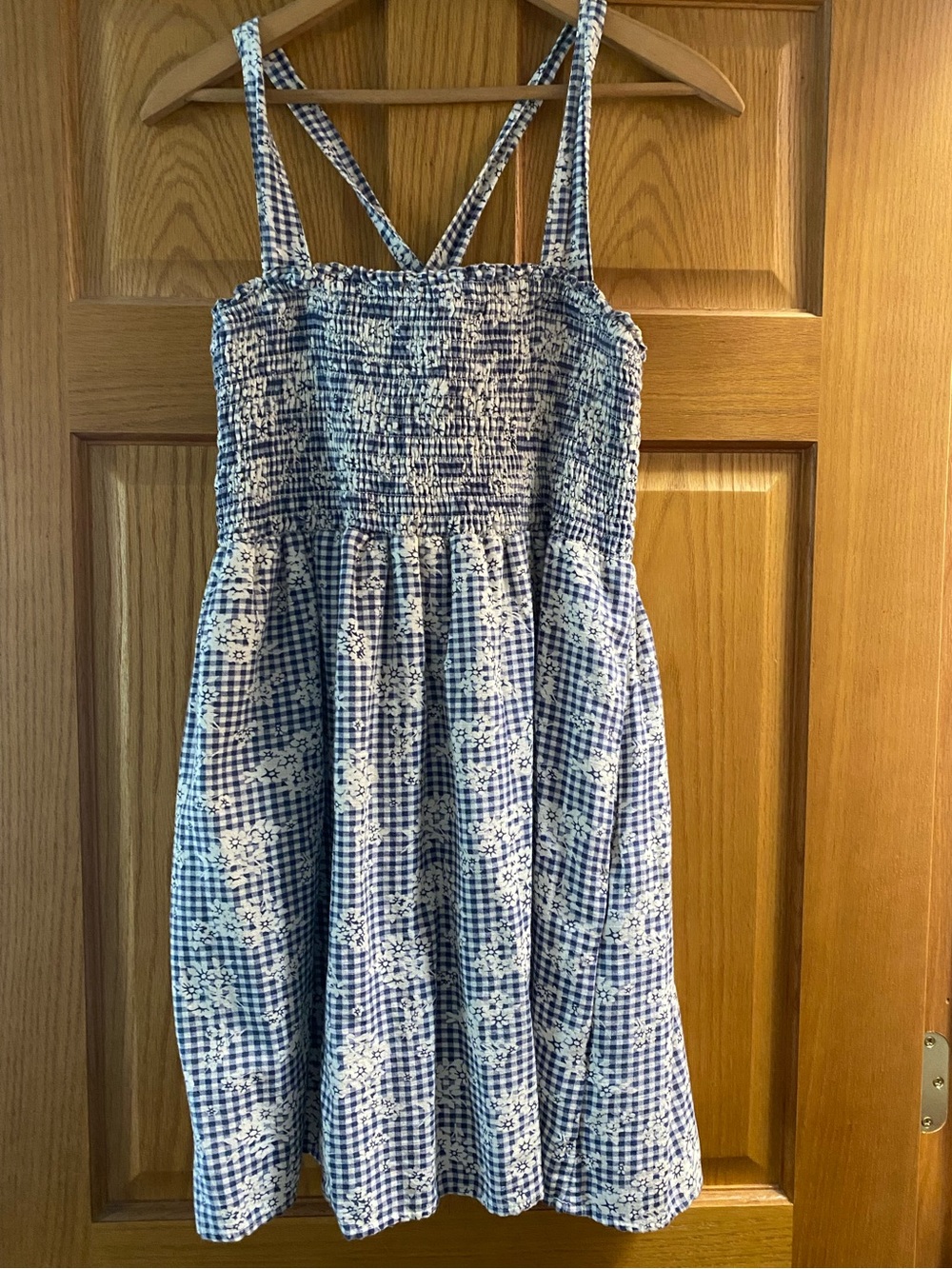 Blue and white picnic floral American Eagle sundress, sizable straps, medium. L